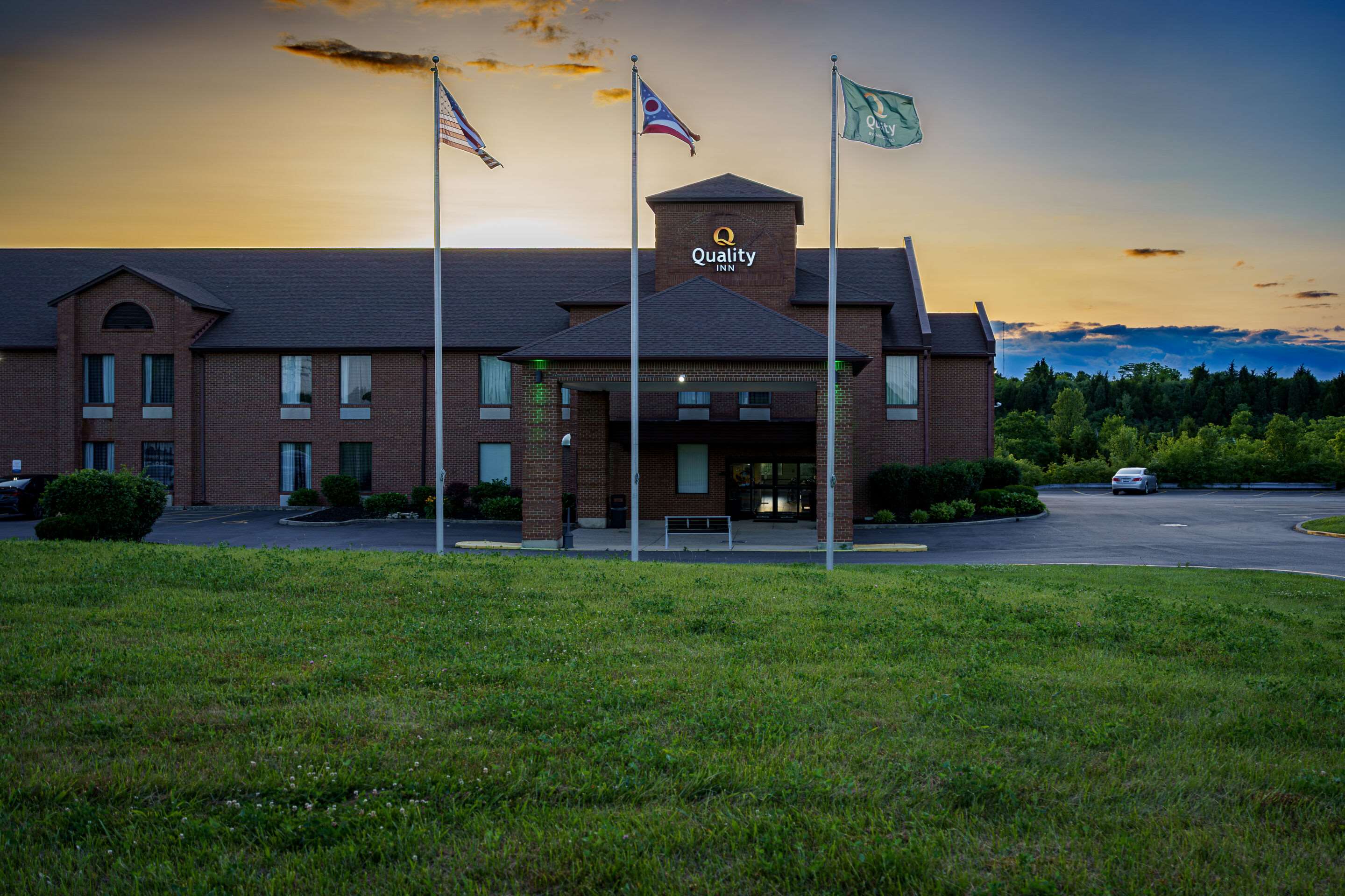Hotel exterior | Quality Inn I-75 West Chester-North Cincinnati