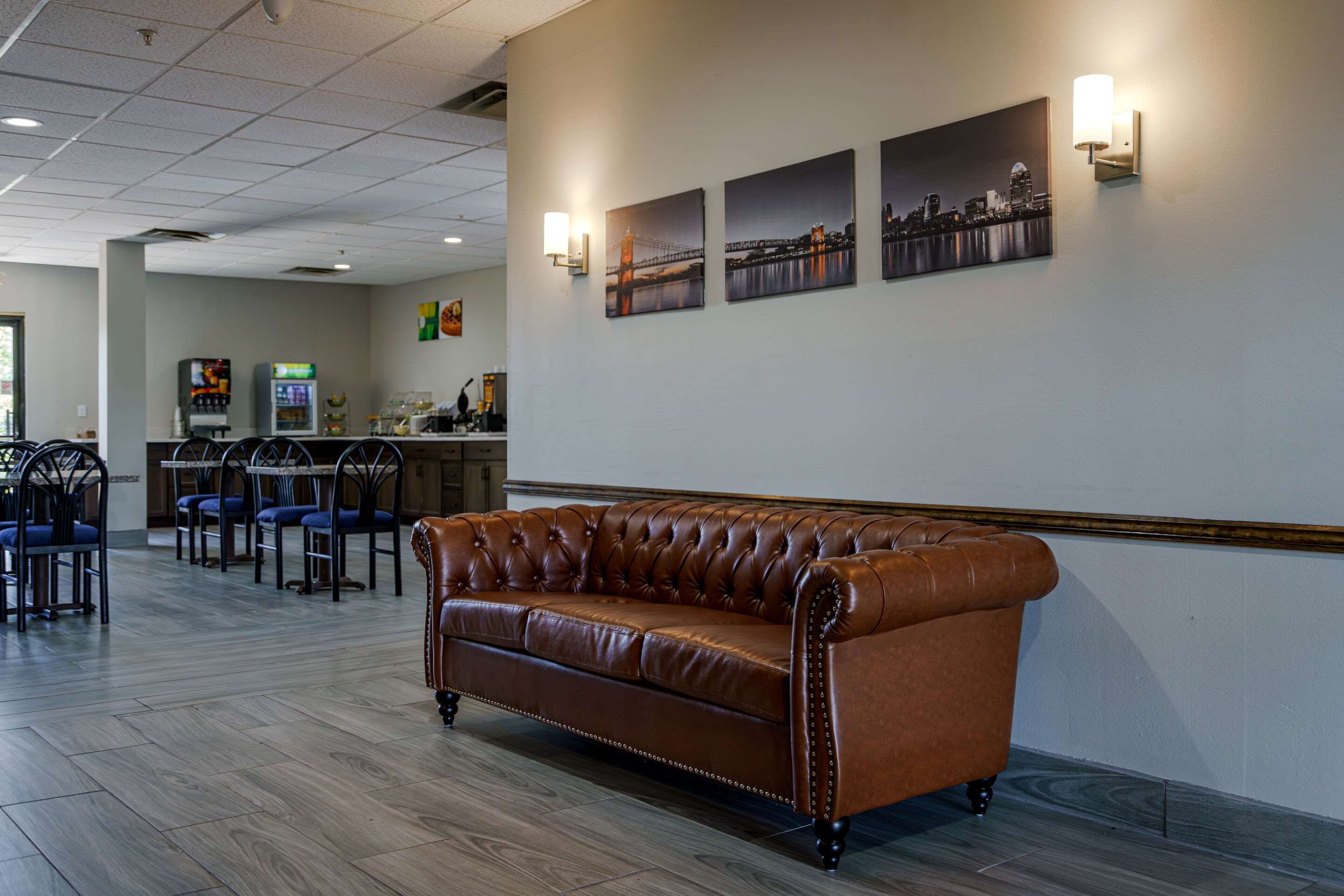 Hotel lobby | Quality Inn I-75 West Chester-North Cincinnati