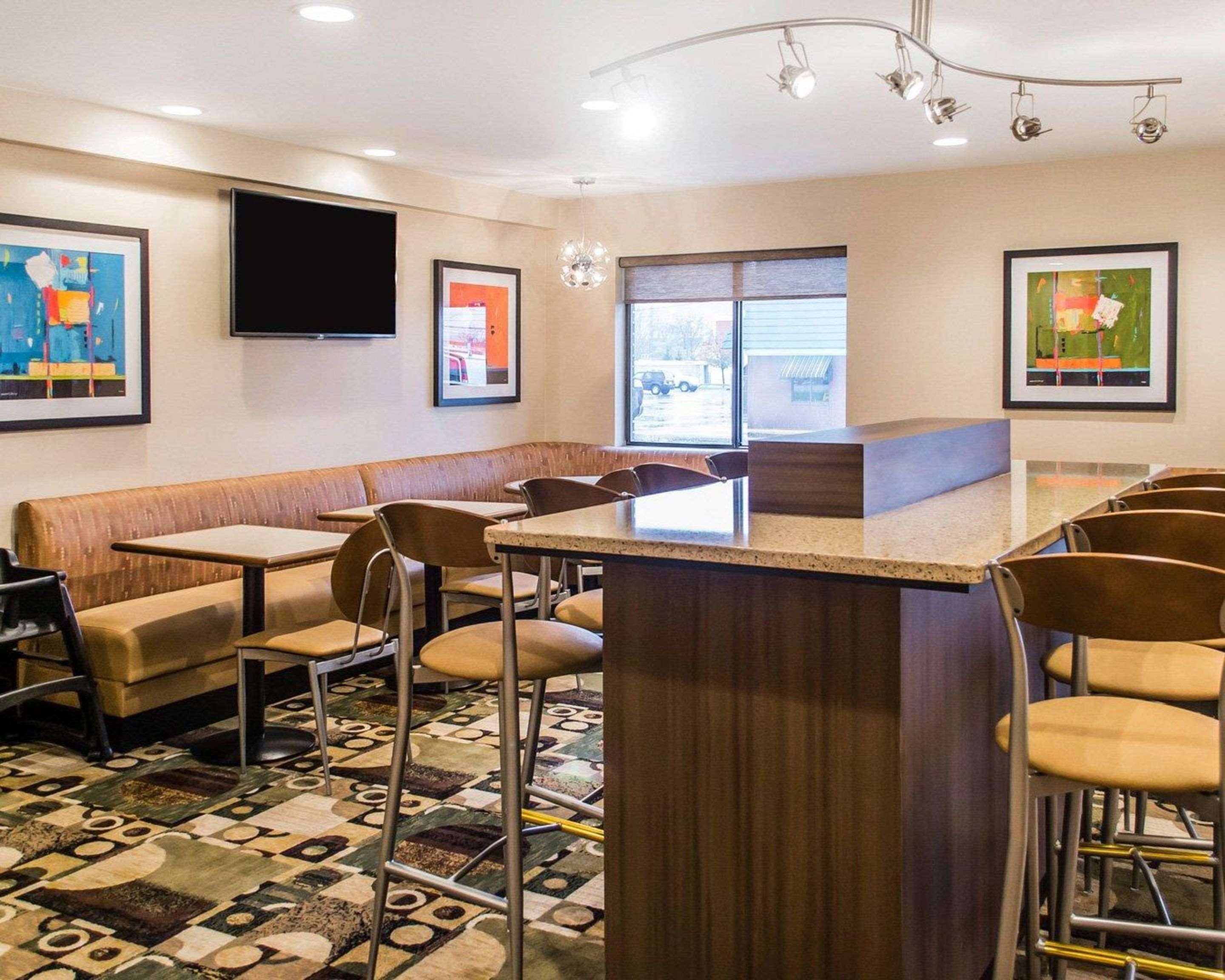 Breakfast room | Quality Inn