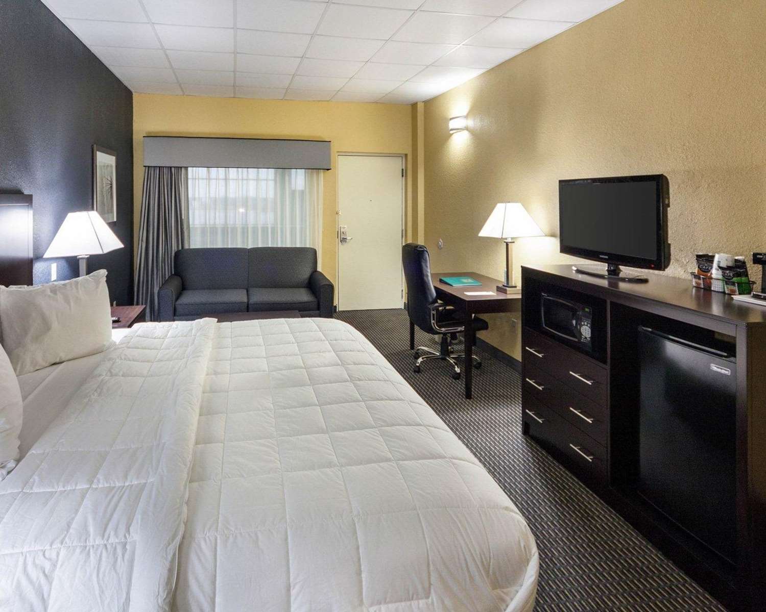 Quality Inn Montpelier, OH See Discounts
