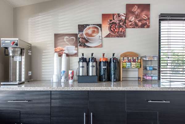 Amenities - Rodeway Inn Sharonville - I-275, Exit 46