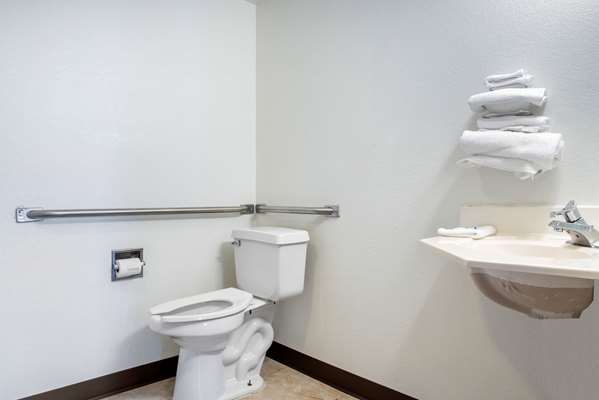  - Rodeway Inn Sharonville - I-275, Exit 46