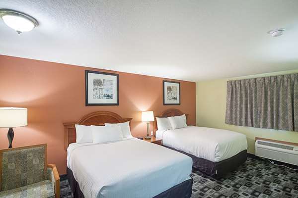  - Rodeway Inn Wauseon - I-80 & I-90, Exit 34