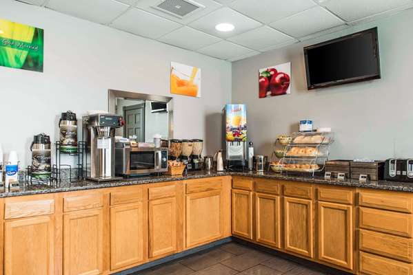 Amenities - Quality Inn Austintown - I-80, Exit 223
