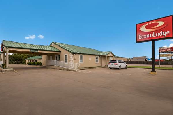 Exterior view - Econo Lodge Bartlesville