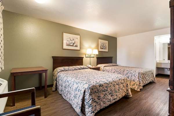  - Econo Lodge Bartlesville