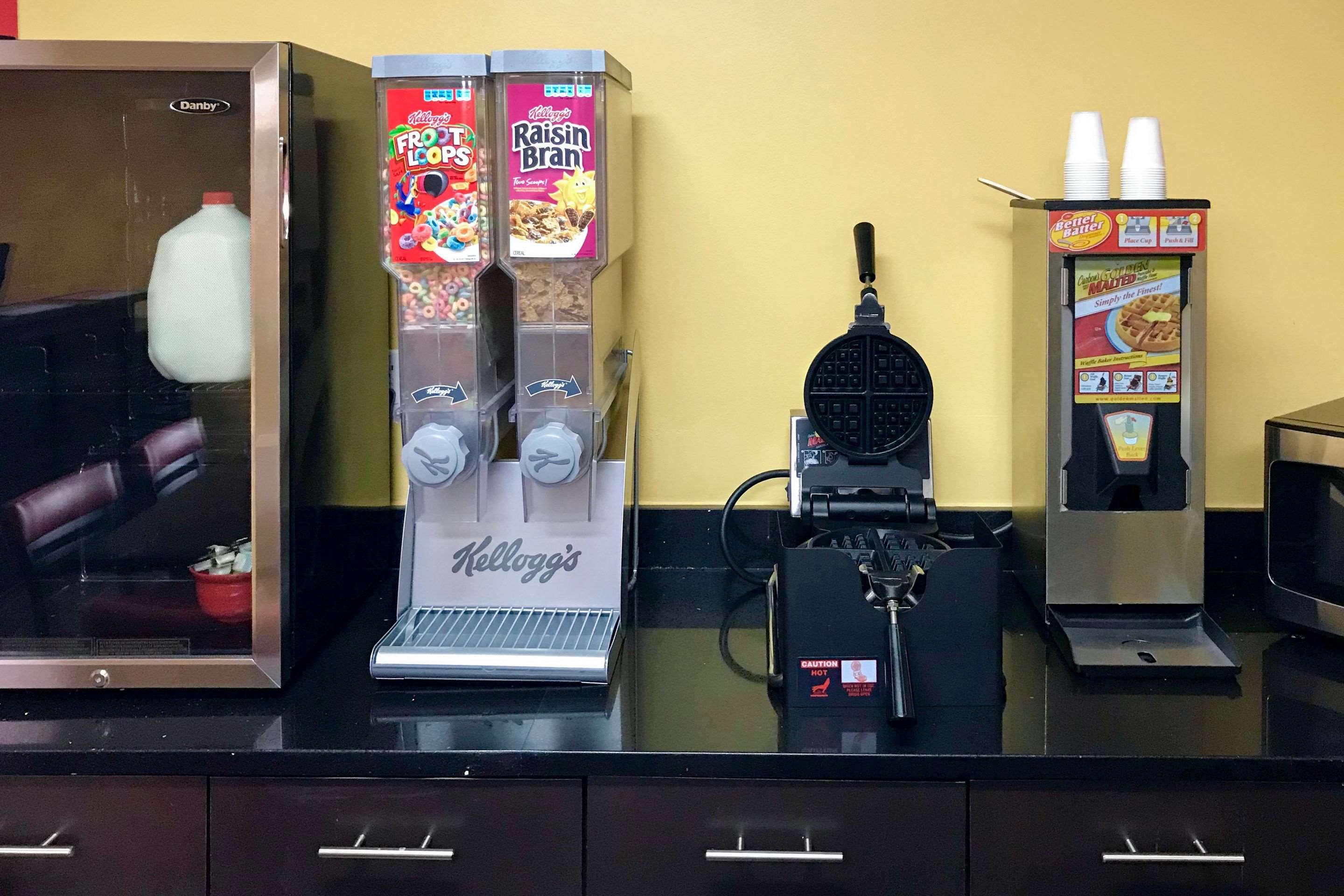 Free breakfast with waffles