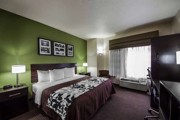  - Sleep Inn & Suites Central Tulsa - I-44, Exit 231