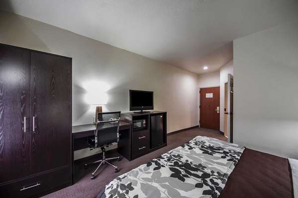  - Sleep Inn & Suites Central Tulsa - I-44, Exit 231