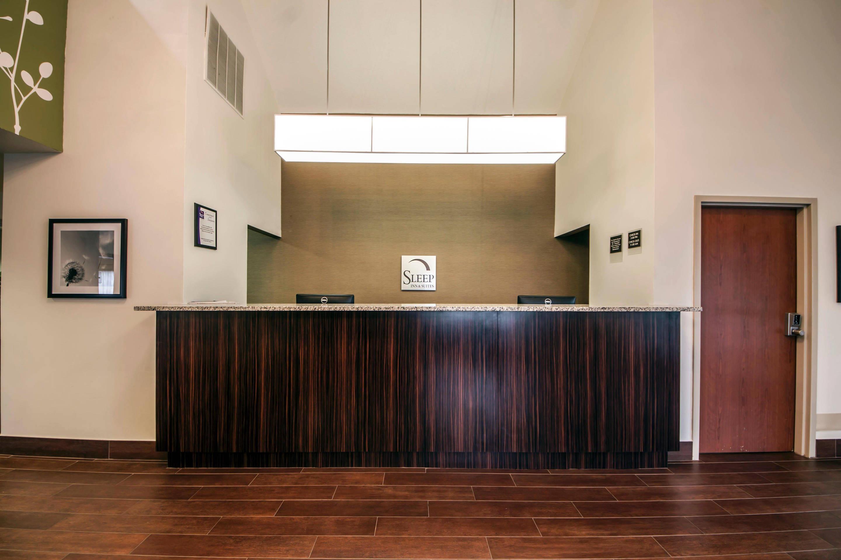 Front desk | Sleep Inn & Suites Central/I-44