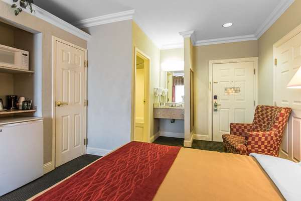  - Comfort Inn at Founders Tower Oklahoma City