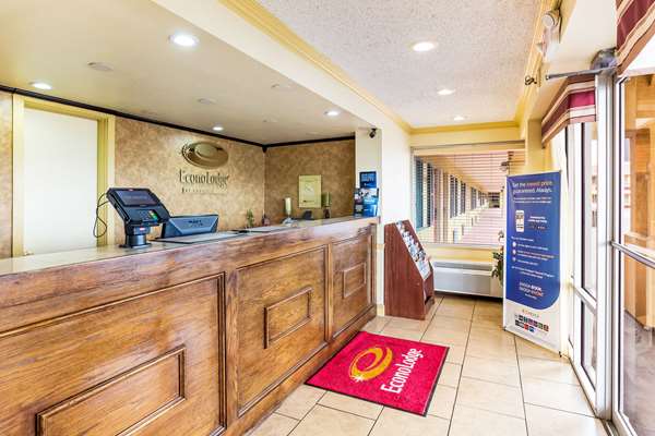  - Econo Lodge McAlester