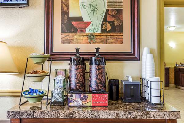 Amenities - Econo Lodge McAlester