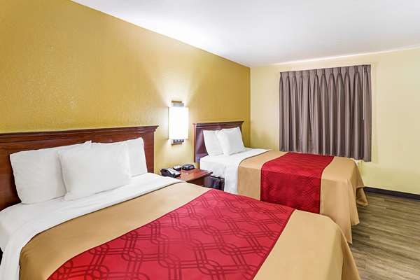  - Econo Lodge McAlester