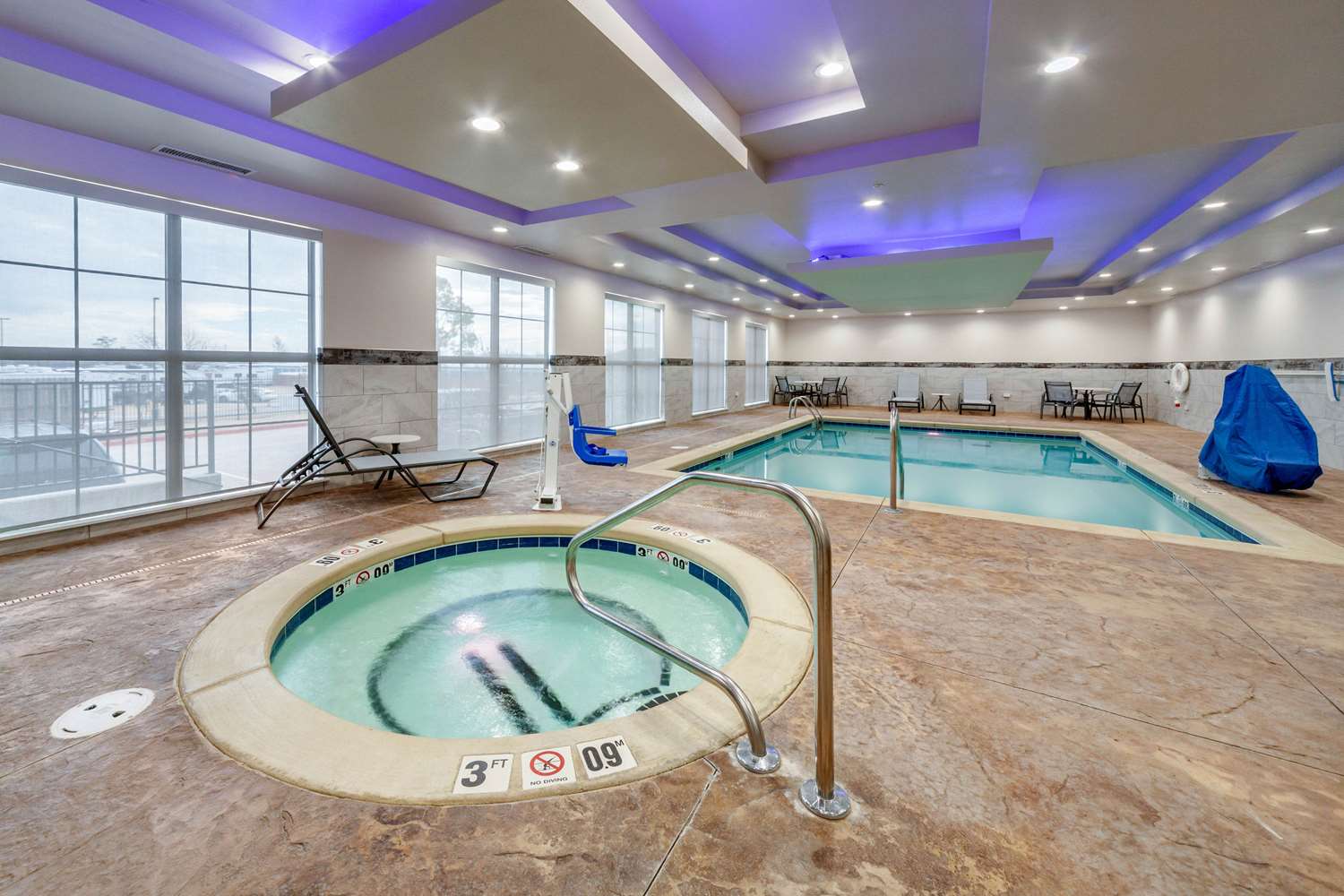 Comfort Inn & Suites South Oklahoma City, OK See Discounts