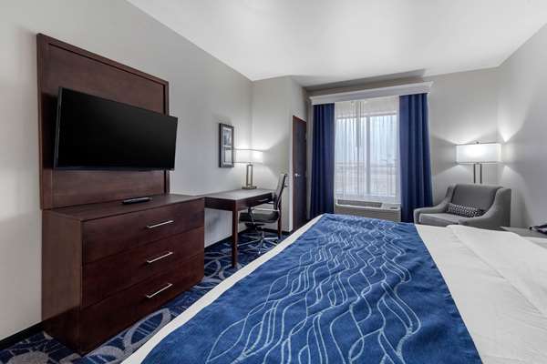  - Comfort Inn & Suites South Oklahoma City - I-35, Exit 123