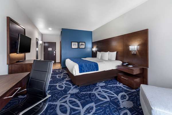  - Comfort Inn & Suites South Oklahoma City - I-35, Exit 123
