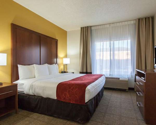  - Comfort Suites Central Tulsa - I-44, Exit 231