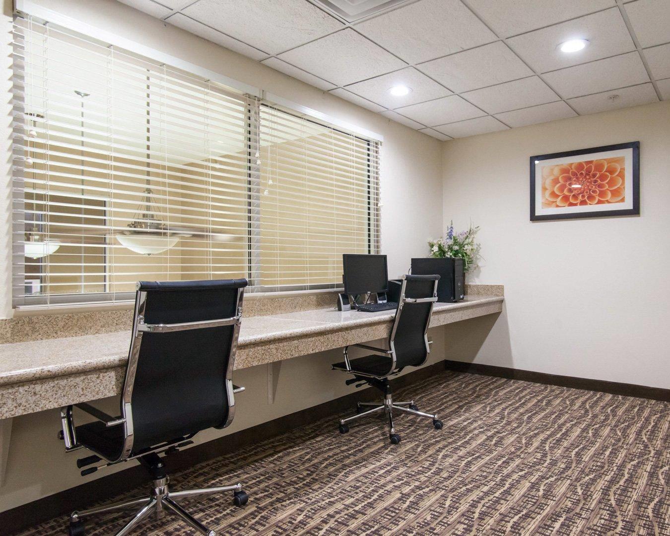 Business services available | Comfort Suites Central/I-44