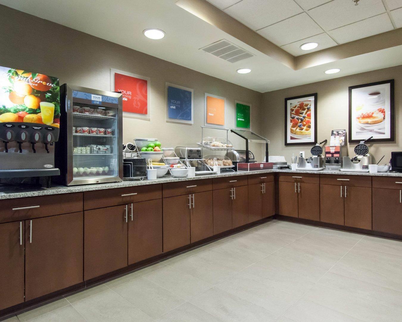 Free breakfast | Comfort Suites Central/I-44