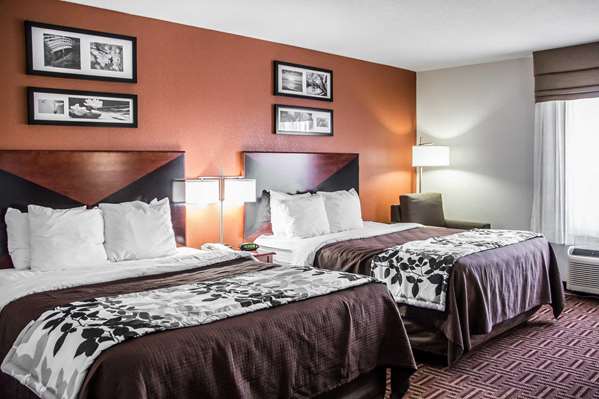  - Sleep Inn & Suites Oklahoma City - I-35 & I-44, Exit 137