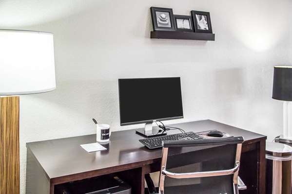 Conference Area - Sleep Inn & Suites Oklahoma City - I-35 & I-44, Exit 137