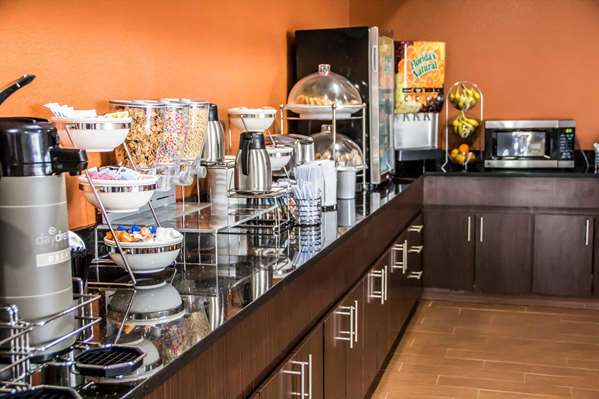 Amenities - Sleep Inn & Suites Oklahoma City - I-35 & I-44, Exit 137