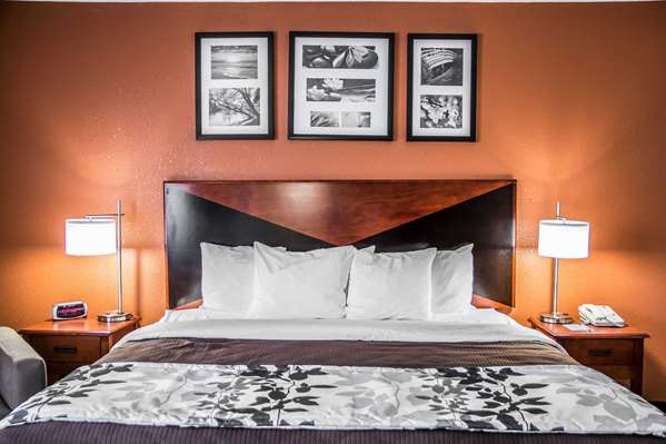 Suite - Sleep Inn & Suites Oklahoma City - I-35 & I-44, Exit 137