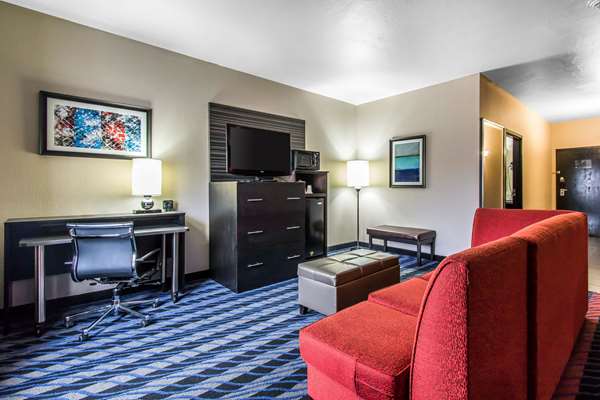 Suite - Comfort Suites West Oklahoma City - I-40, Exit 145