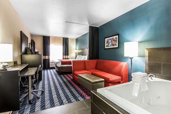 Suite - Comfort Suites West Oklahoma City - I-40, Exit 145