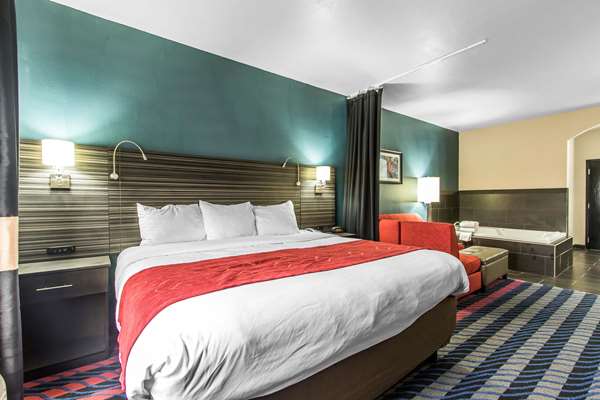 Suite - Comfort Suites West Oklahoma City - I-40, Exit 145