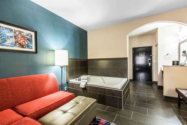 Suite - Comfort Suites West Oklahoma City - I-40, Exit 145