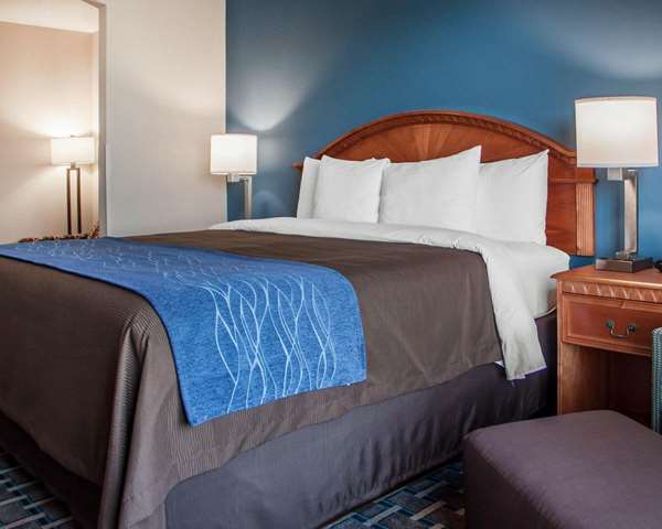 Suite - Comfort Inn & Suites Weatherford - I-40, Exit 81 & 82