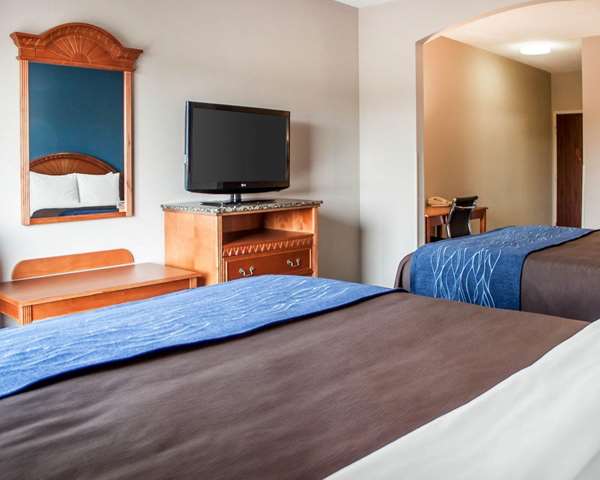 Suite - Comfort Inn & Suites Weatherford - I-40, Exit 81 & 82
