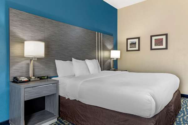  - Comfort Inn & Suites Pauls Valley