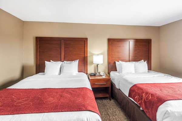  - Comfort Suites Yukon - I-40, Exit 138A &139B