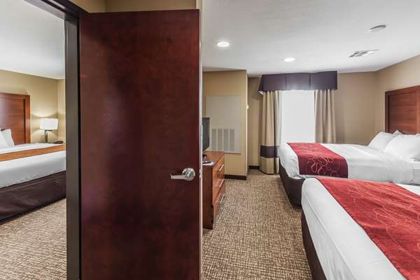 Suite - Comfort Suites Yukon - I-40, Exit 138A &139B