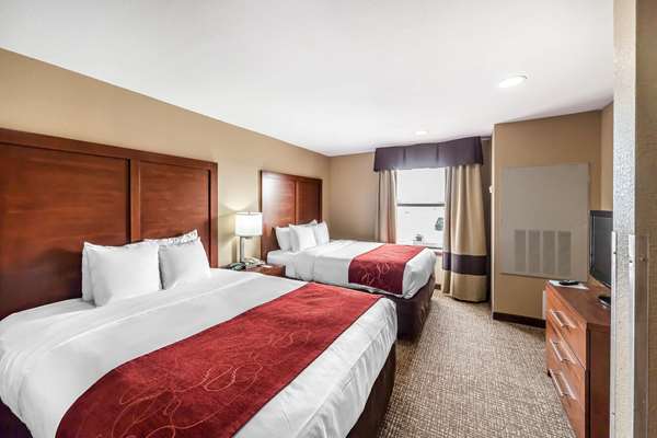  - Comfort Suites Yukon - I-40, Exit 138A &139B