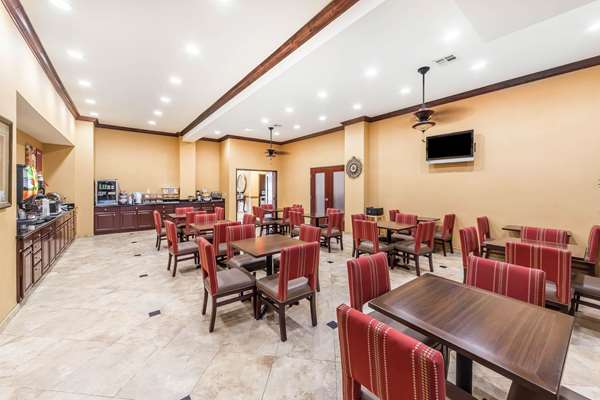 Amenities - Comfort Suites Yukon - I-40, Exit 138A &139B