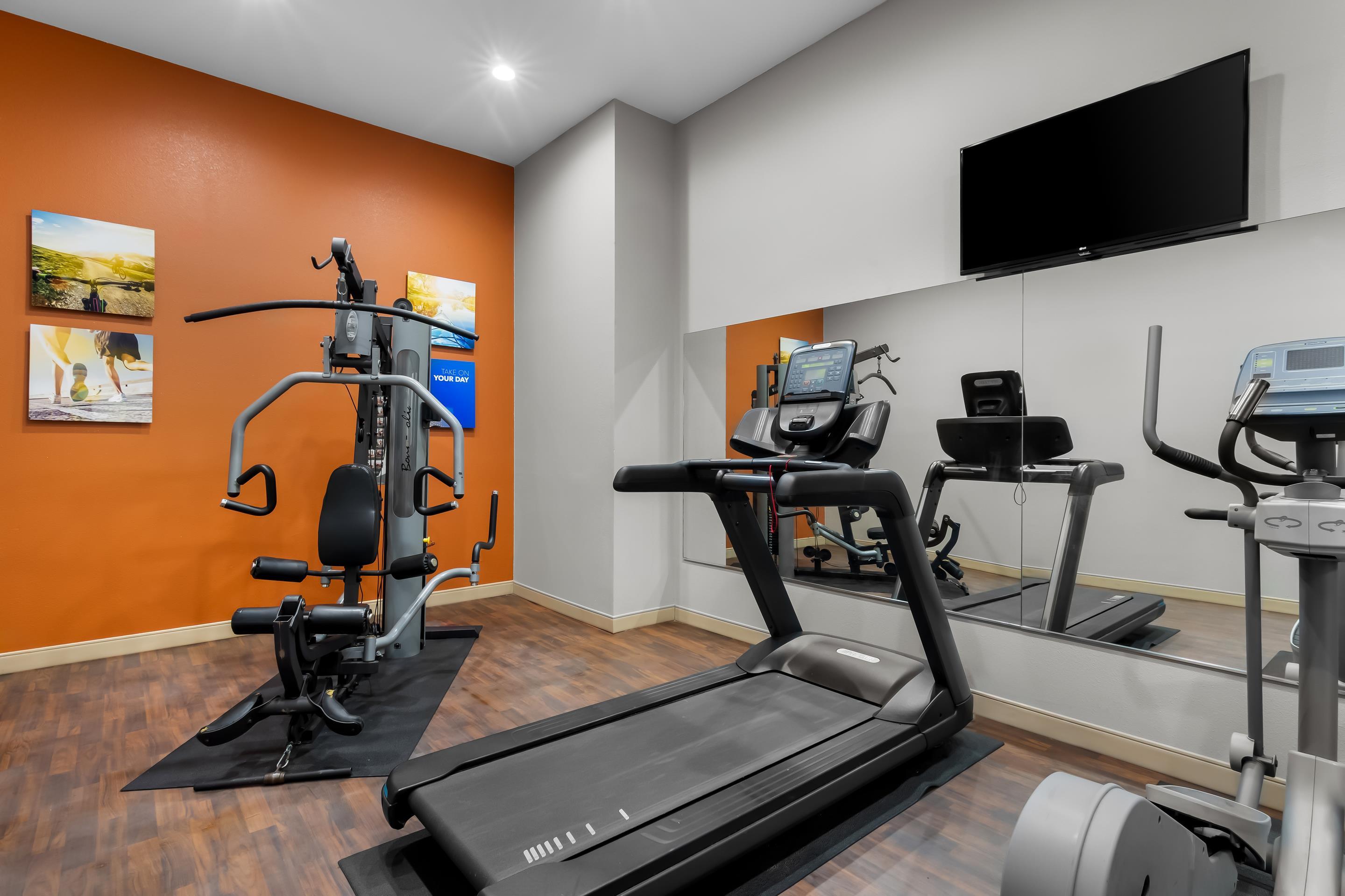 Fitness center | Comfort Suites Yukon - SW Oklahoma City