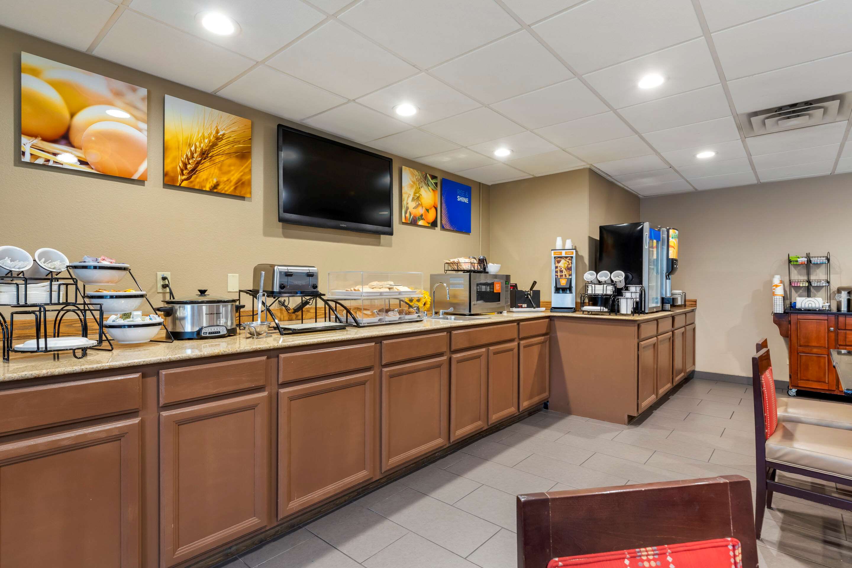Breakfast area