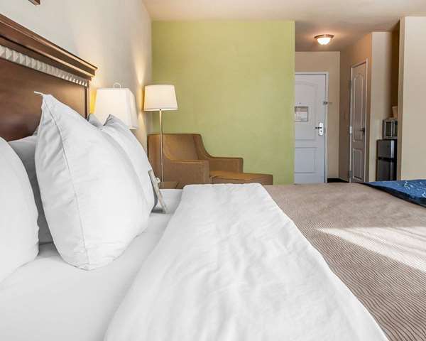  - Comfort Inn & Suites Elk City - I-40, Exit 38