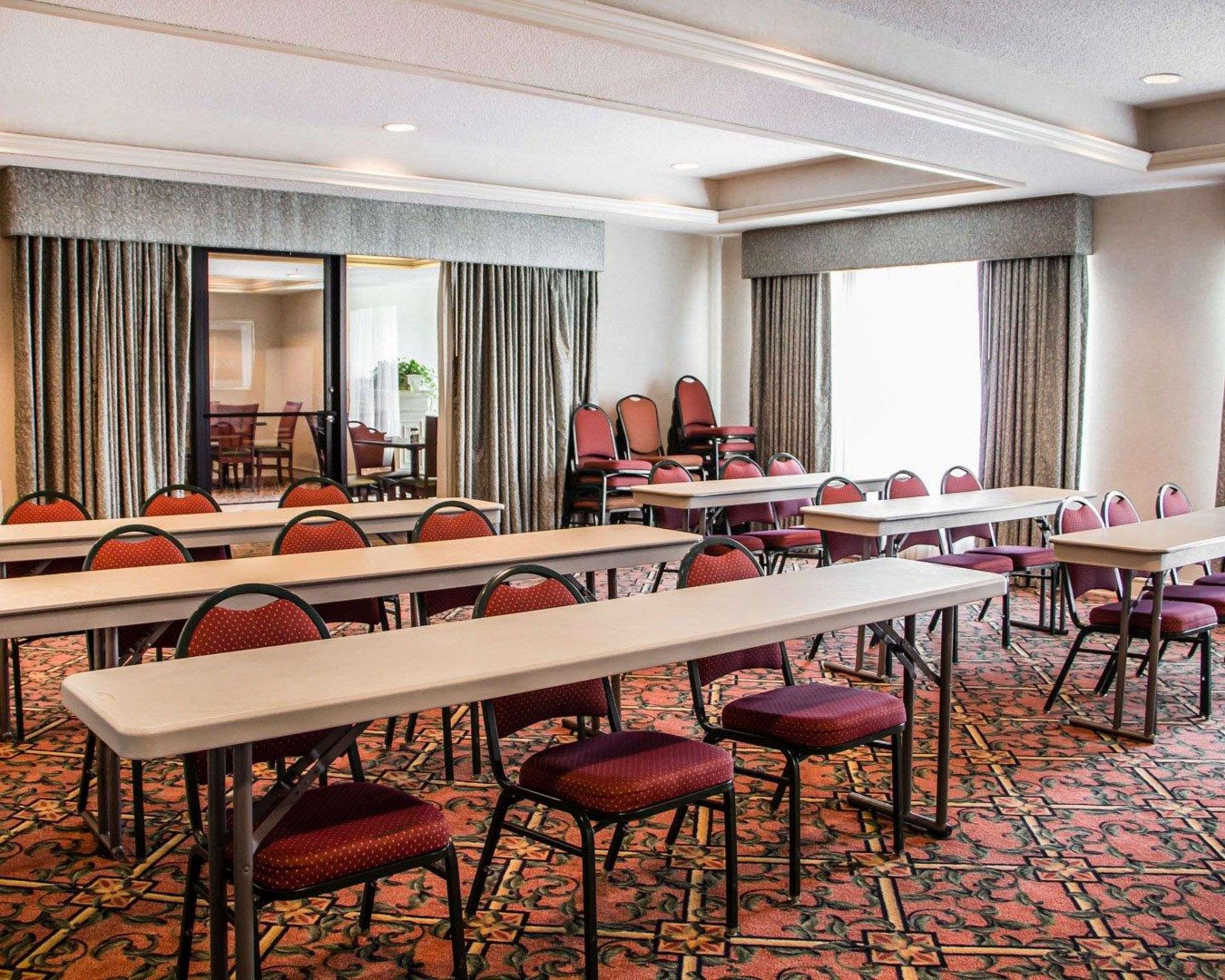Meeting room | Comfort Suites McAlester