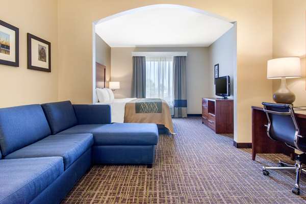 Suite - Comfort Inn & Suites Norman