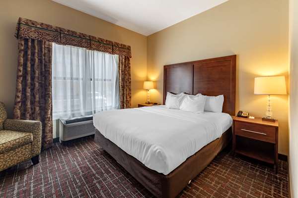Suite - Comfort Inn & Suites Shawnee - I-40, Exit 186