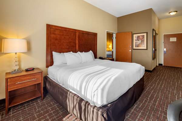 Suite - Comfort Inn & Suites Shawnee - I-40, Exit 186