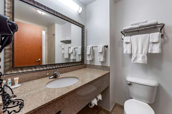 Suite - Comfort Inn & Suites Shawnee - I-40, Exit 186