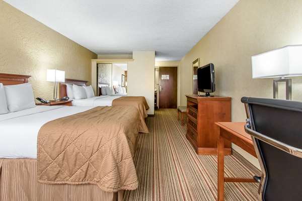  - Clarion Hotel Broken Arrow