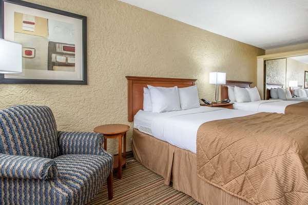  - Clarion Hotel Broken Arrow