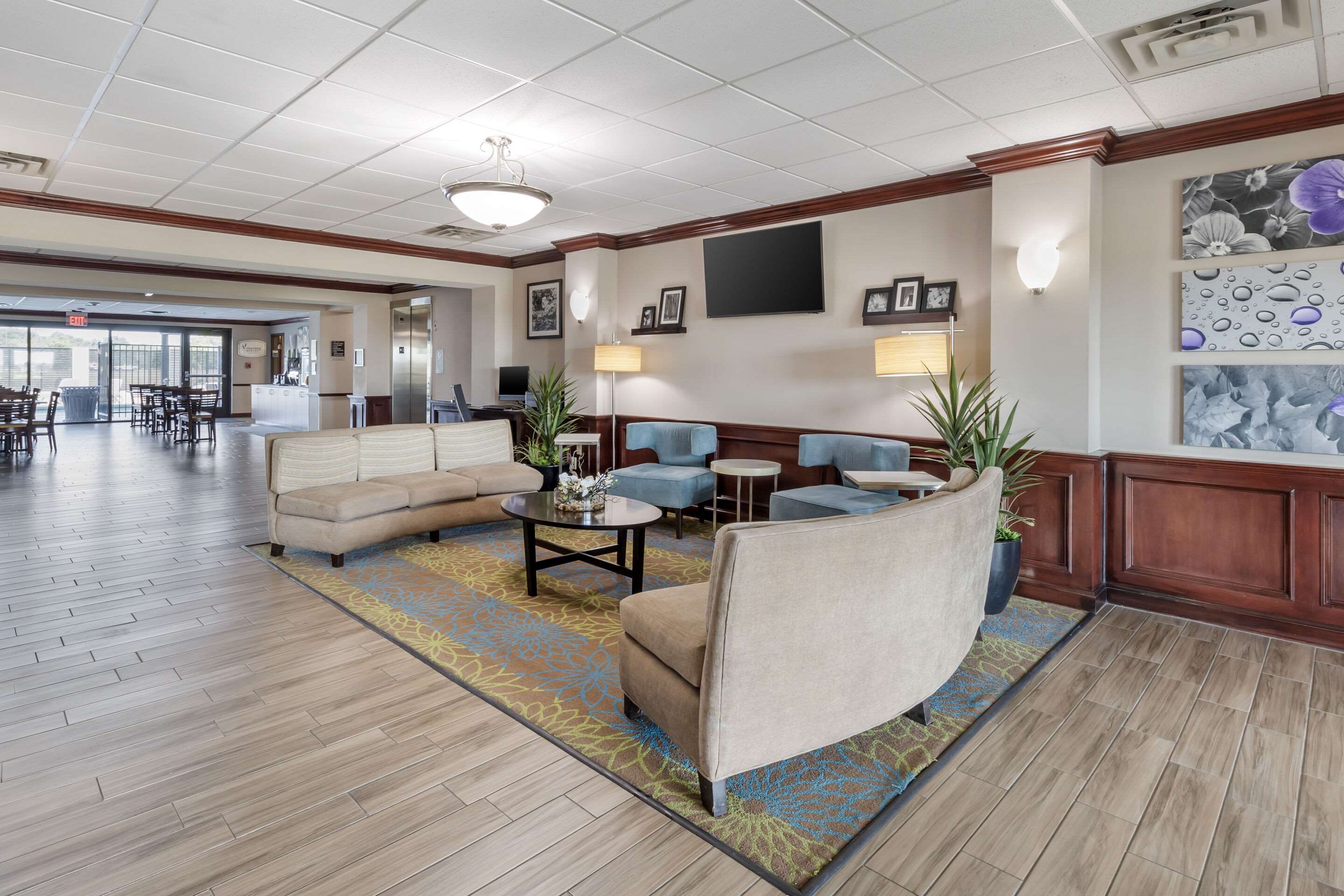 Hotel lobby | Sleep Inn & Suites Norman near University